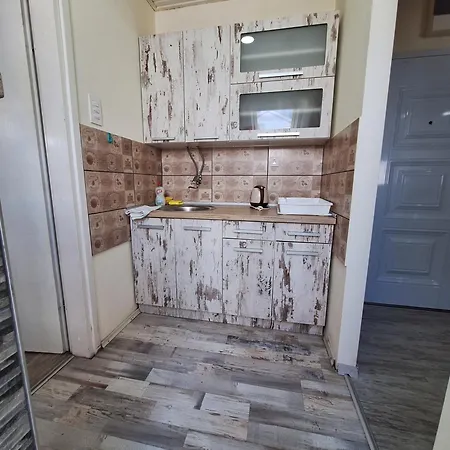 Franks Apartment