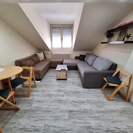 Apartment Franks